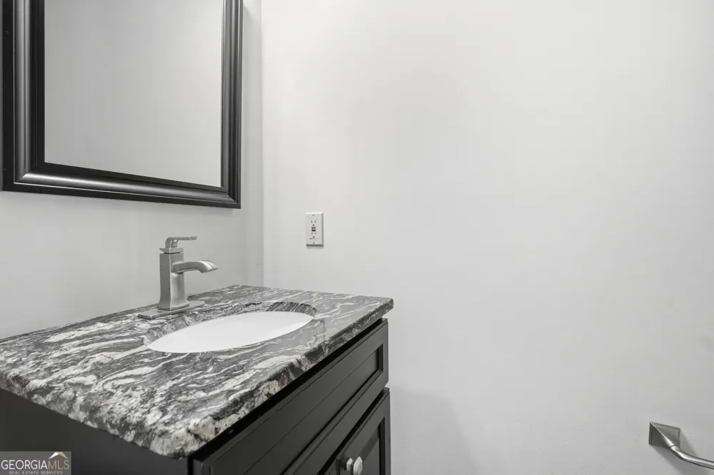 110 Bitternut CIR Roswell, GA 30076