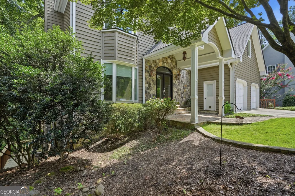 110 Bitternut CIR Roswell, GA 30076