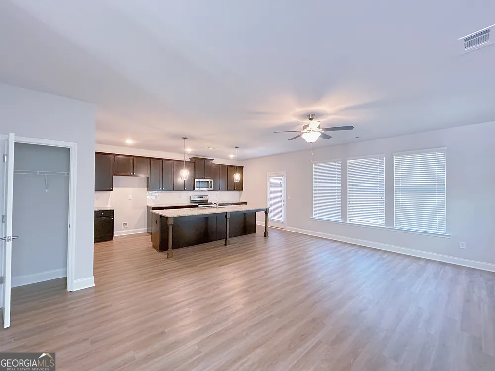 2586 Mills Commons DR Decatur, GA 30034