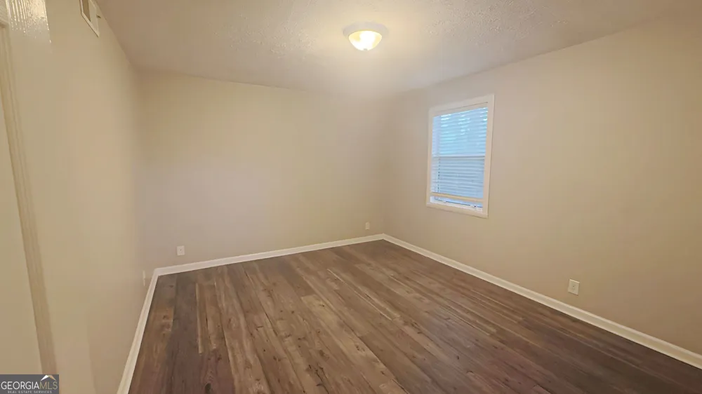 141 Hemlock CIR Lawrenceville, GA 30046