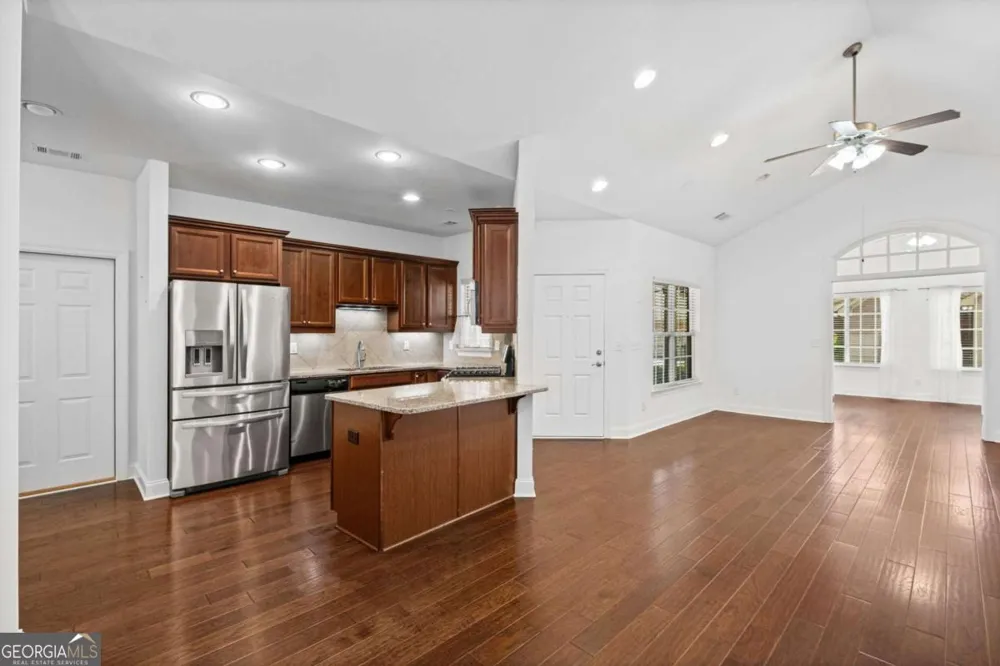 4206 Lanier Ridge WALK Cumming, GA 30041