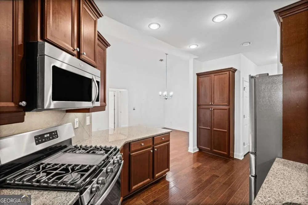 4206 Lanier Ridge WALK Cumming, GA 30041