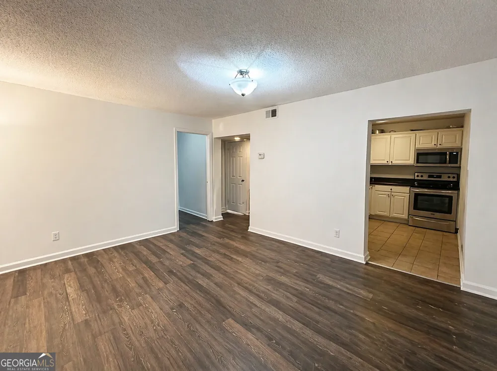 250 Little ST Athens, GA 30605
