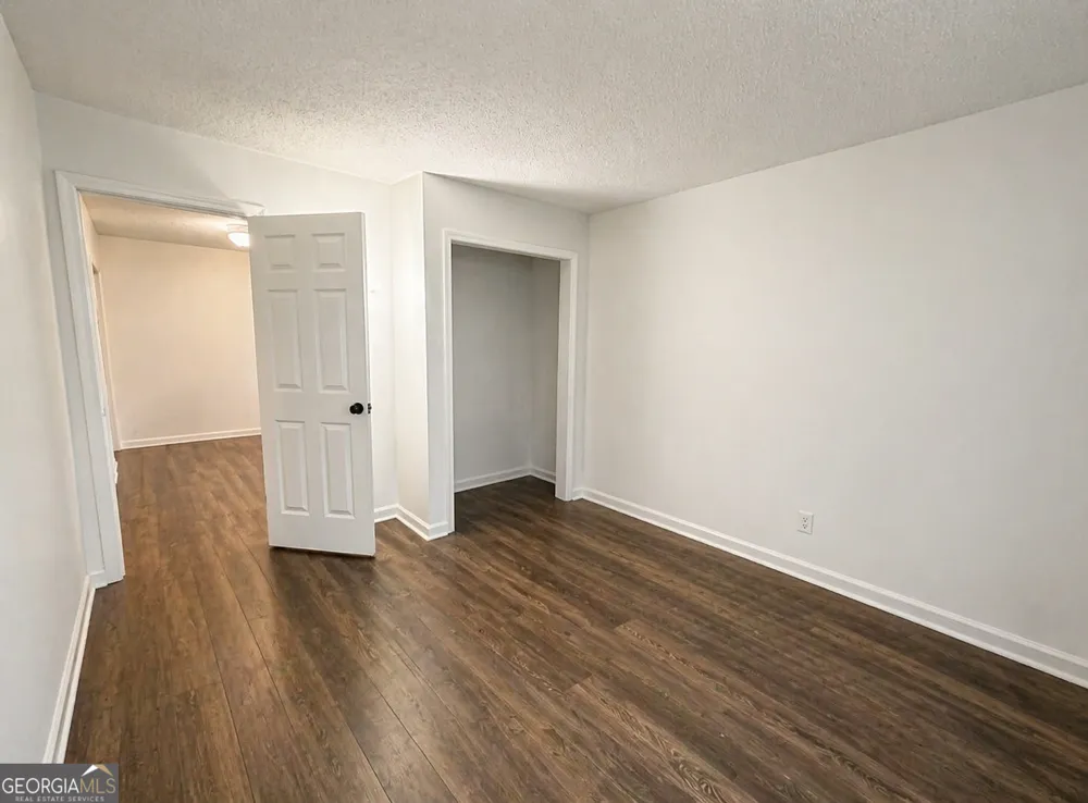 250 Little ST Athens, GA 30605