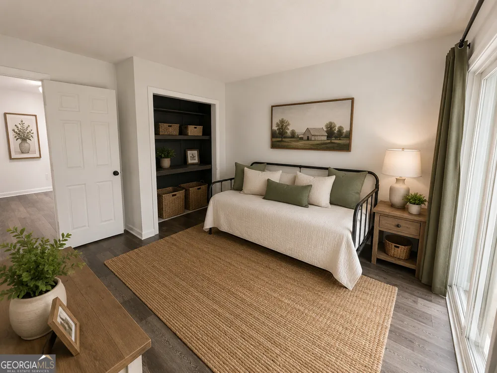 250 Little ST Athens, GA 30605