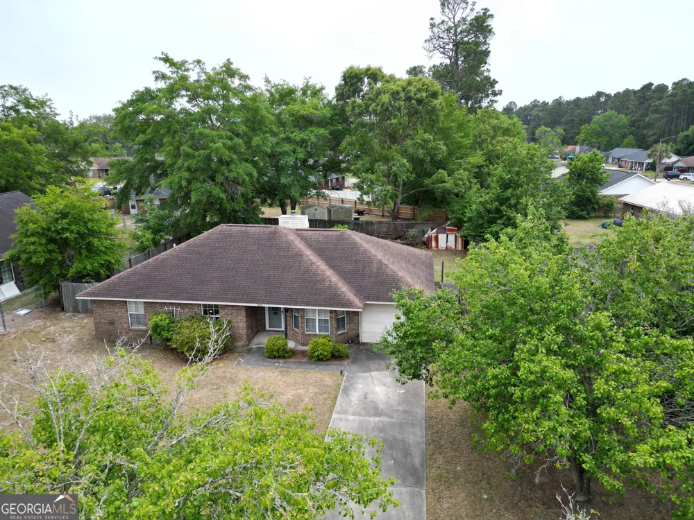 1448 Paul Caswell BLVD Hinesville, GA 31313