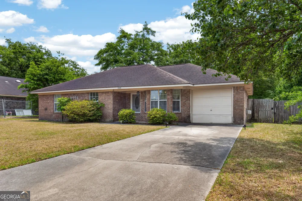 1448 Paul Caswell BLVD Hinesville, GA 31313
