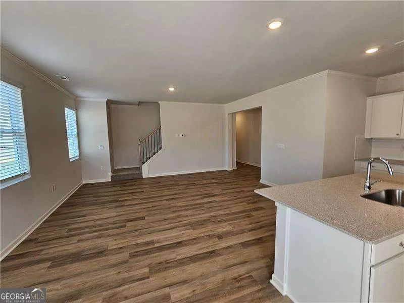 27 Berryville DR Dawsonville, GA 30534