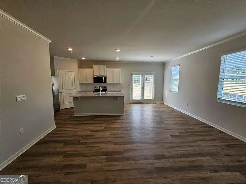 27 Berryville DR Dawsonville, GA 30534