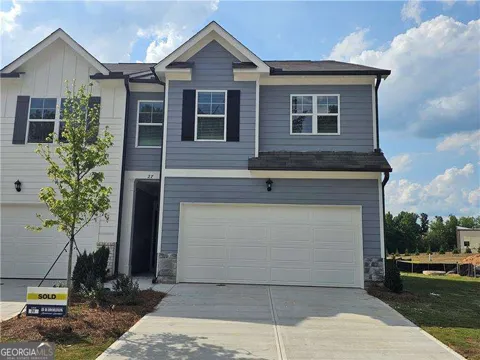 27 Berryville DR