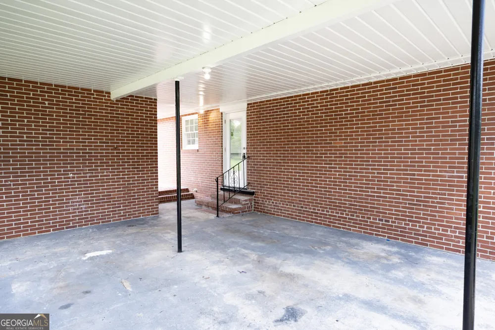 1304 Hill ST Waycross, GA 31501
