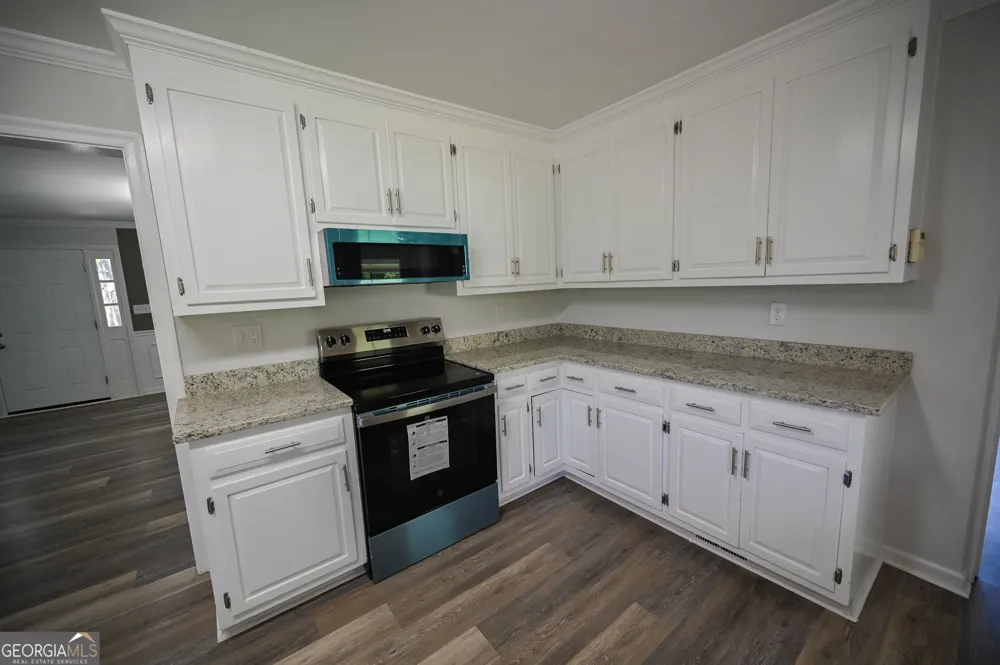1304 Hill ST Waycross, GA 31501