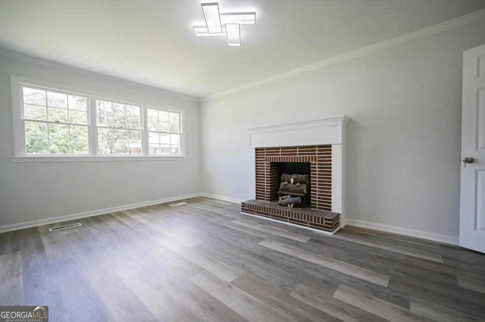 1304 Hill ST Waycross, GA 31501