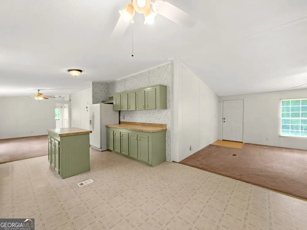 141 Gamecock WAY Barnesville, GA 30204