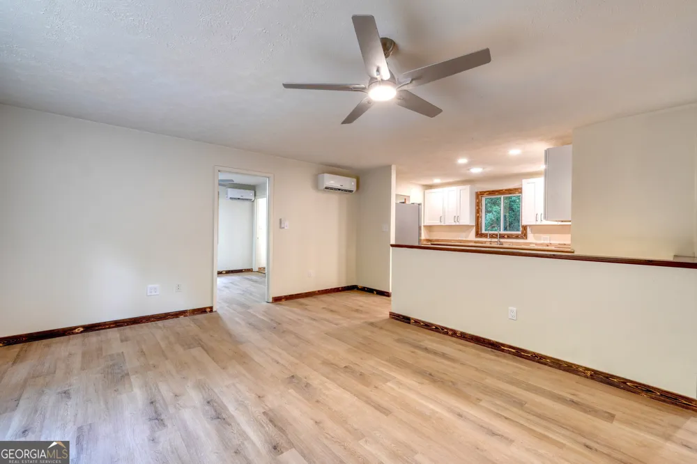 198 Big Rock DR Hayesville, NC 28904
