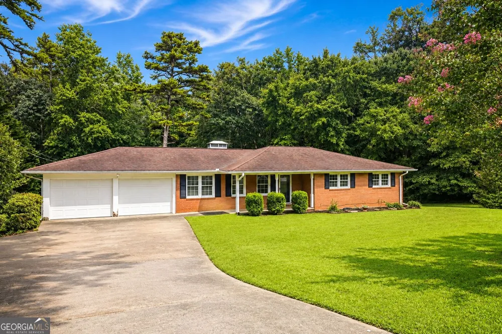 128 Scott CIR Toccoa, GA 30577