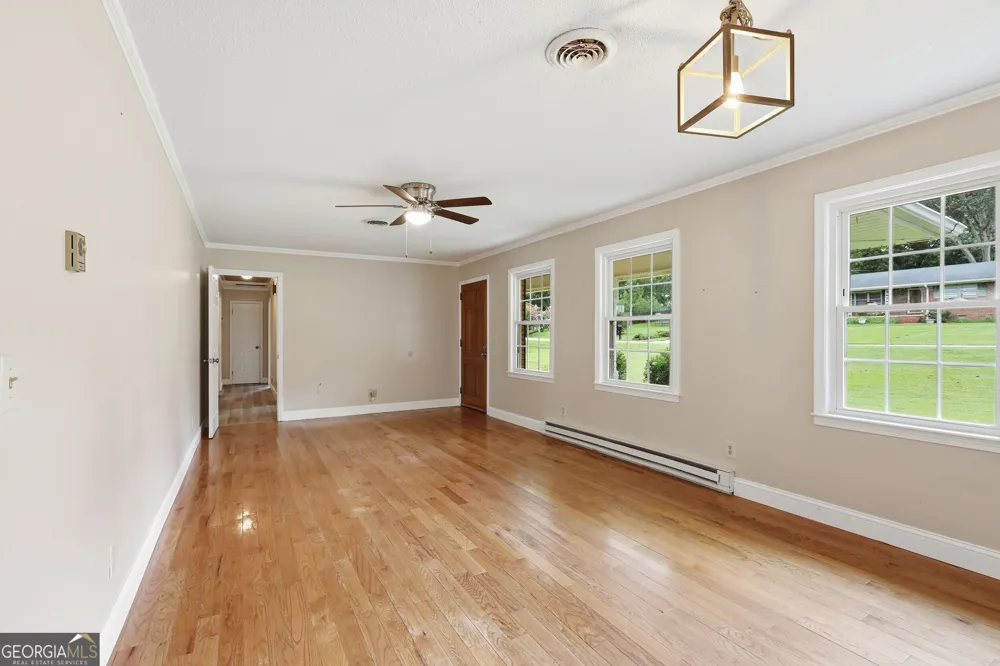 128 Scott CIR Toccoa, GA 30577