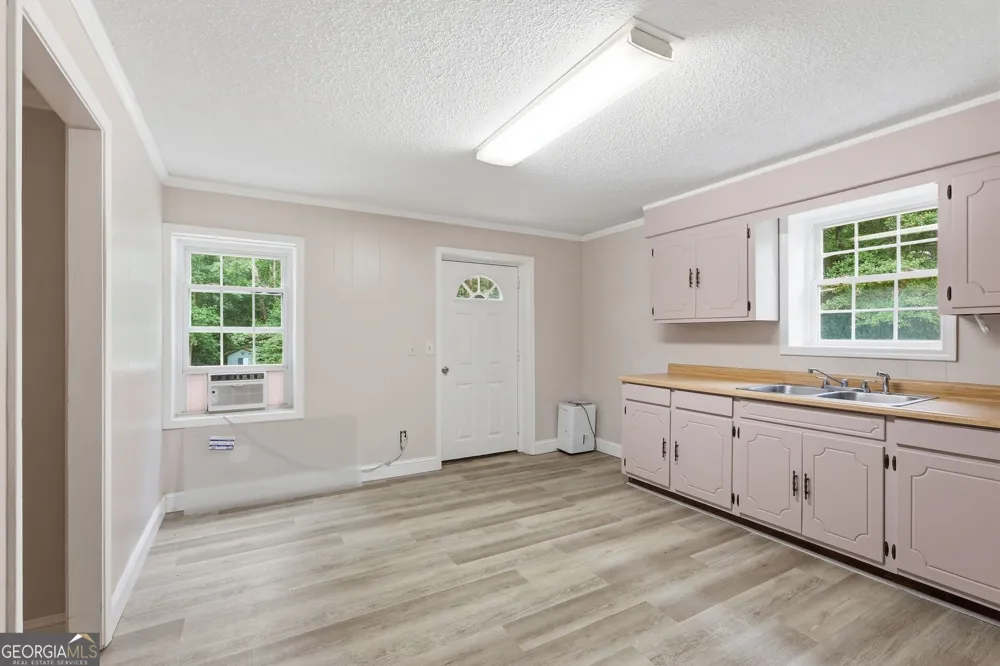 128 Scott CIR Toccoa, GA 30577