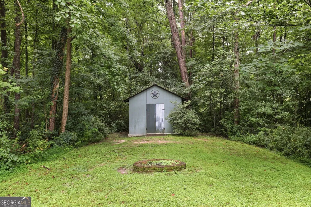 128 Scott CIR Toccoa, GA 30577