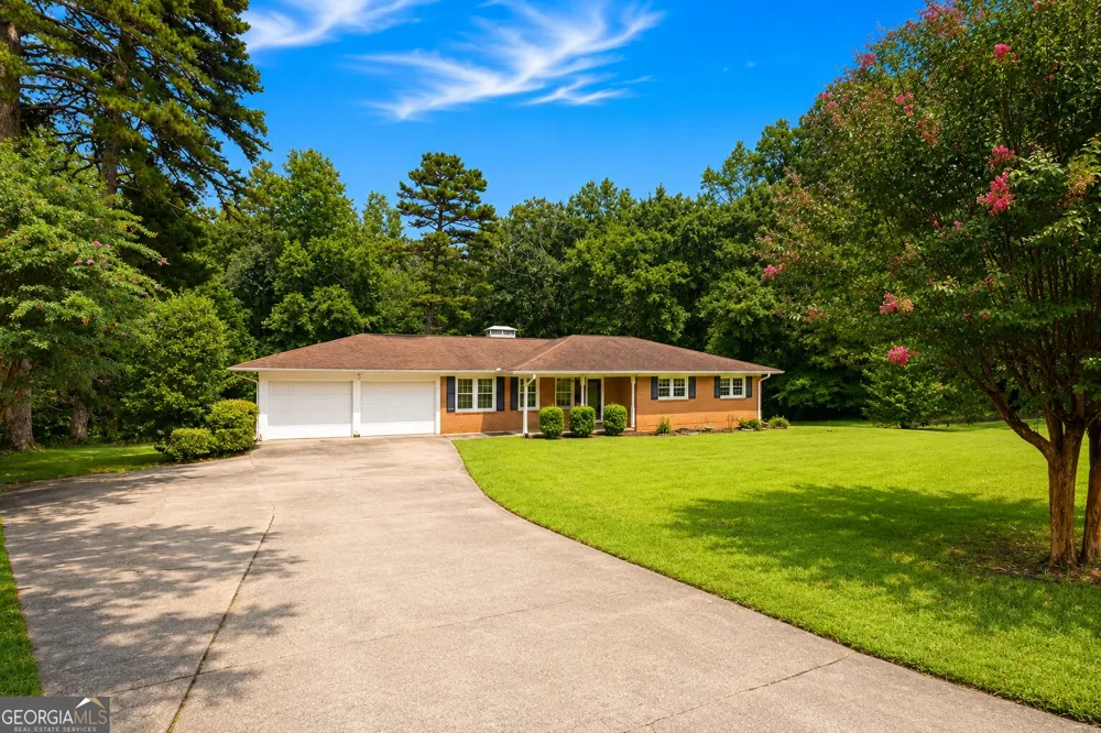 128 Scott CIR Toccoa, GA 30577