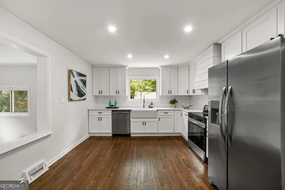 3423 Rugby CIR College Park, GA 30337