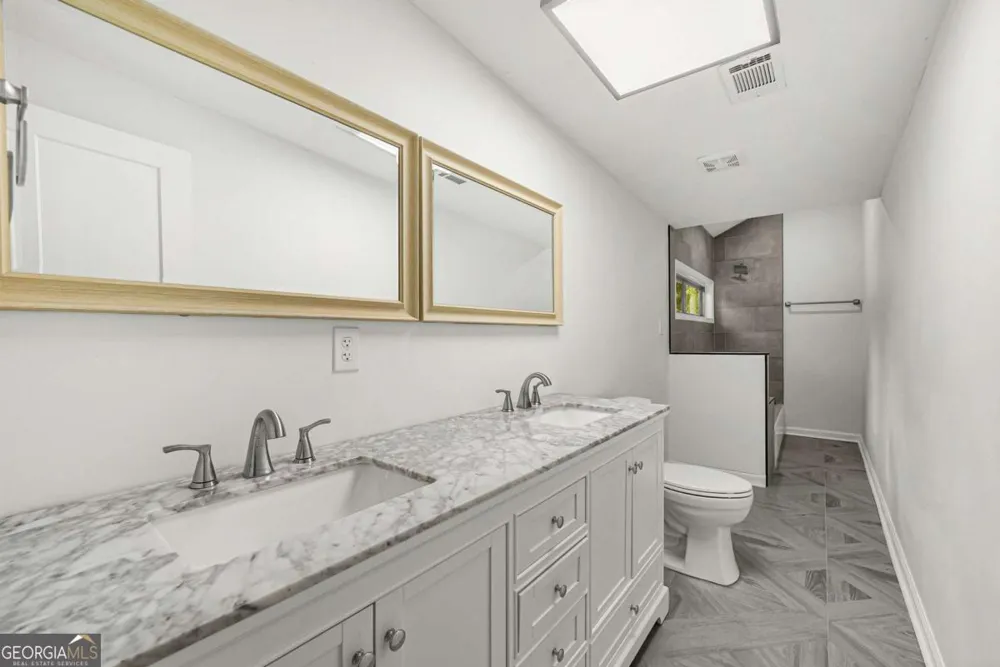 3423 Rugby CIR College Park, GA 30337