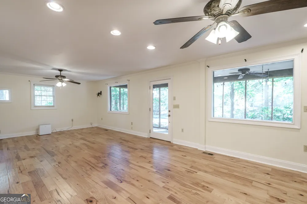 248A West River Bend DR Eatonton, GA 31024