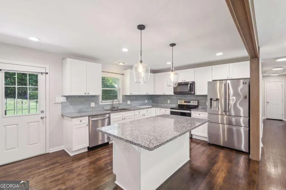 1652 DETROIT AVE NW Atlanta, GA 30314