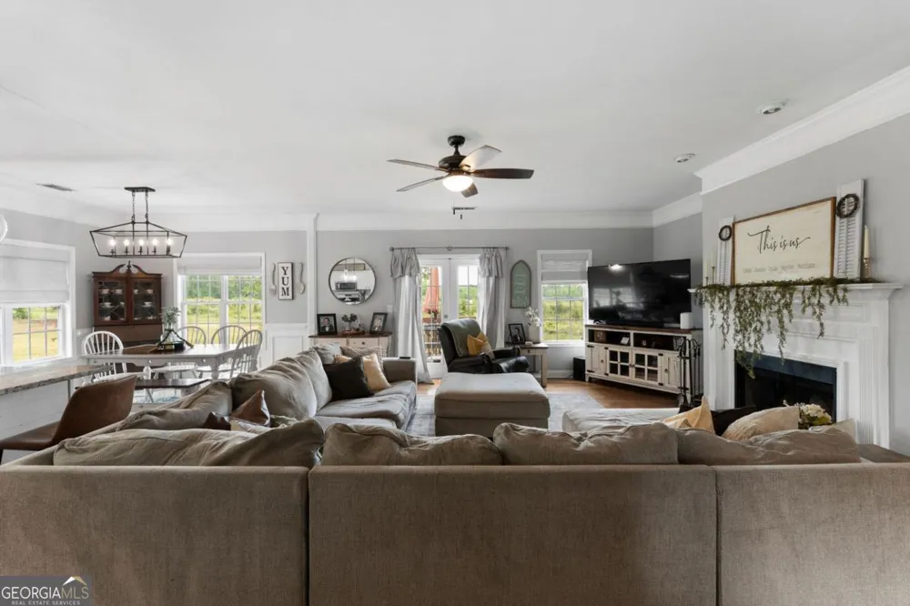 12 Grapevine WAY NE Cartersville, GA 30121