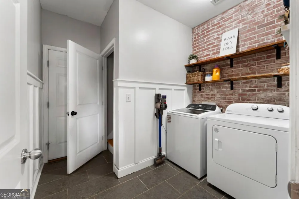 12 Grapevine WAY NE Cartersville, GA 30121