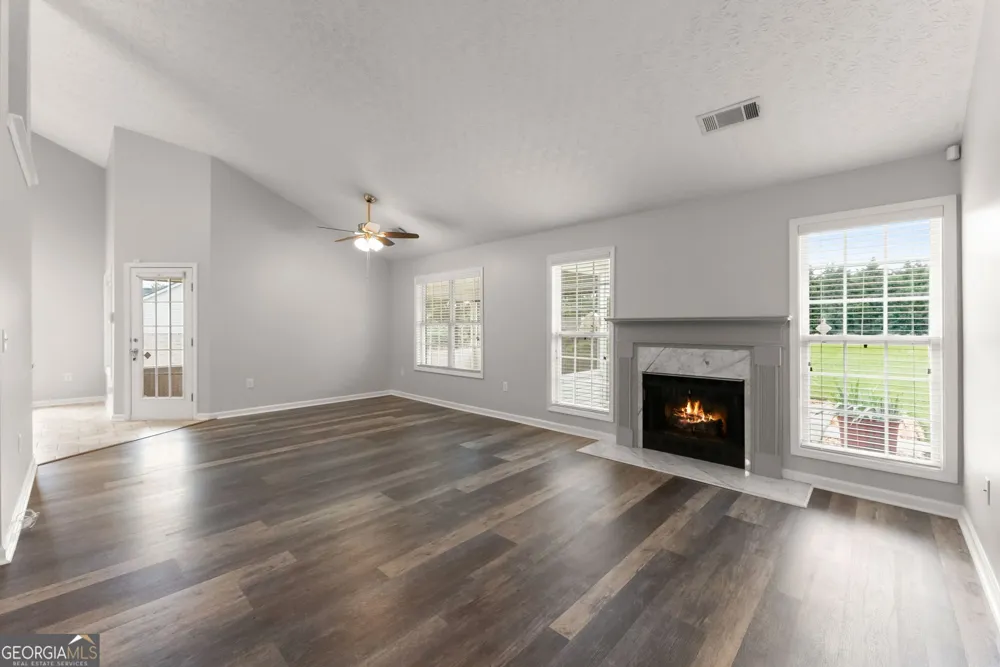 130 Meadowcreek DR Jefferson, GA 30549