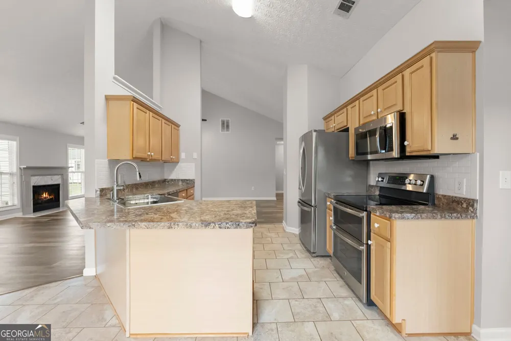 130 Meadowcreek DR Jefferson, GA 30549