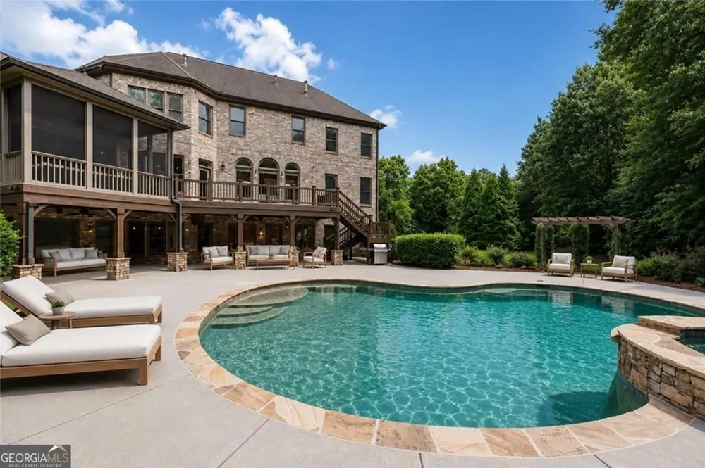 1900 Evergrace DR Milton, GA 30009