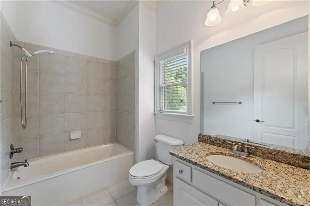 1900 Evergrace DR Milton, GA 30009