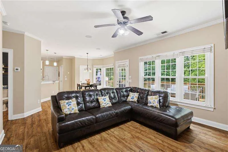 2314 Kennesaw Oaks TRL NW Kennesaw, GA 30152