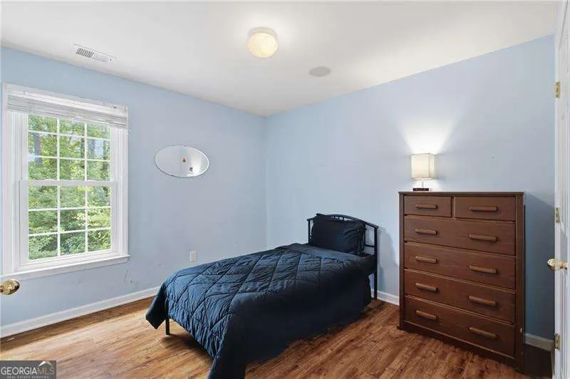 2314 Kennesaw Oaks TRL NW Kennesaw, GA 30152