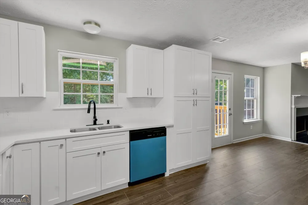 435 Fieldstone LN Covington, GA 30016