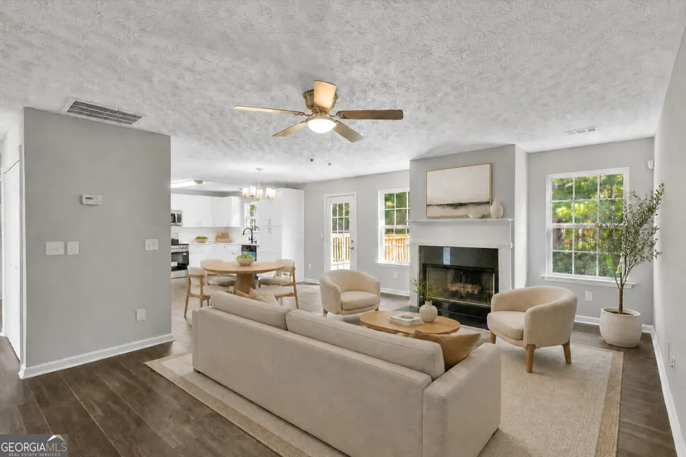 435 Fieldstone LN Covington, GA 30016