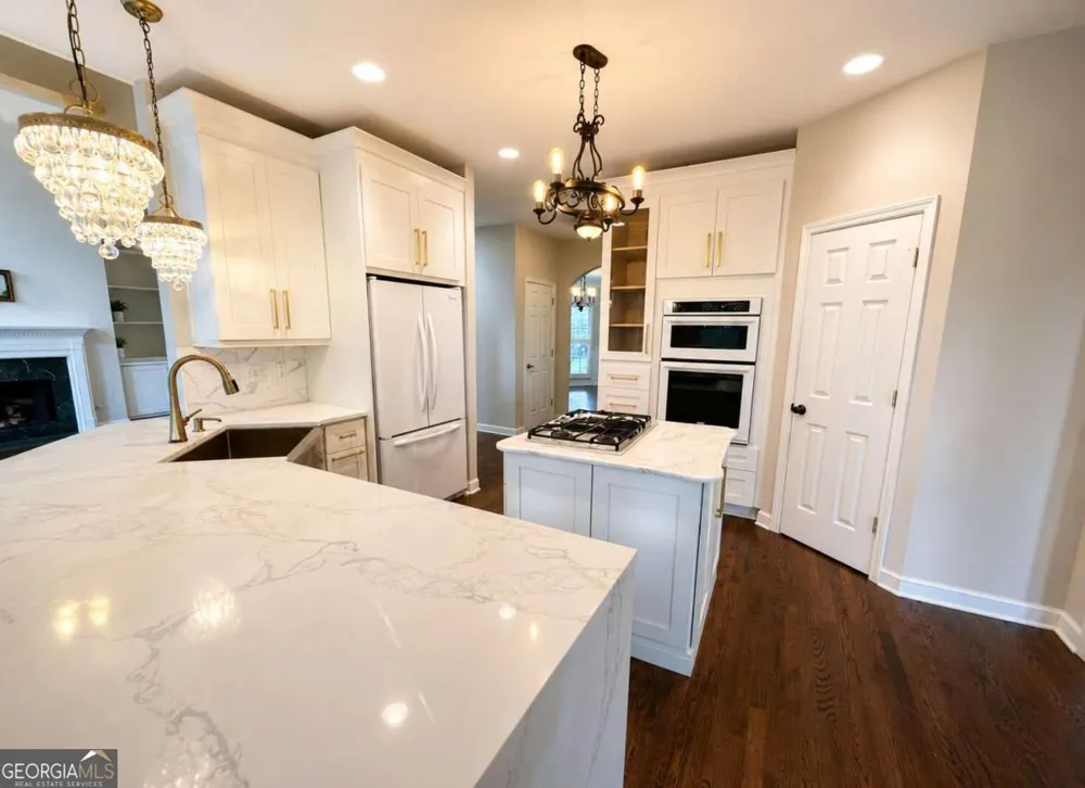 1765 Noblin Summit DR Duluth, GA 30097