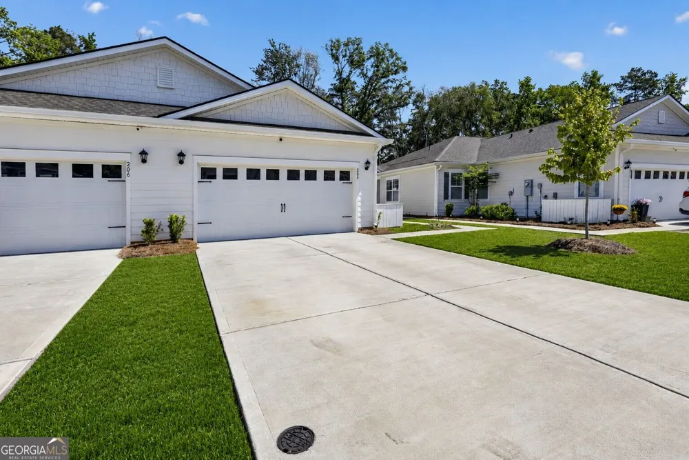 208 Holloway HL Pooler, GA 31322