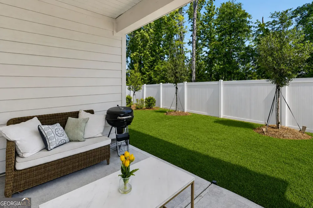 208 Holloway HL Pooler, GA 31322
