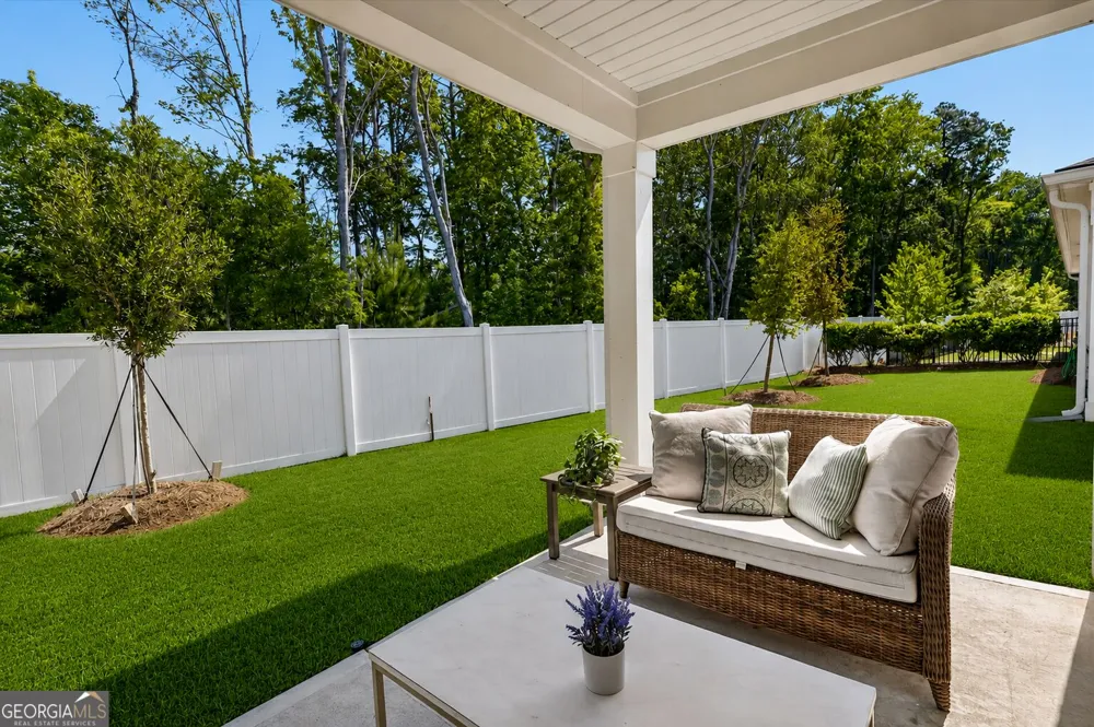 208 Holloway HL Pooler, GA 31322