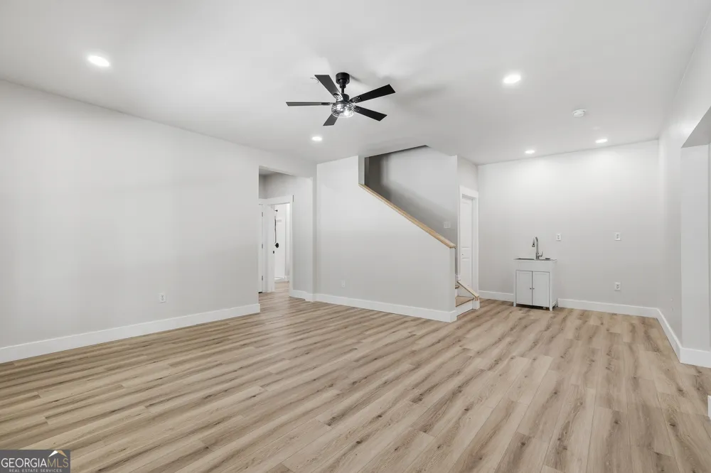 483 Linger Longer DR Ellijay, GA 30540
