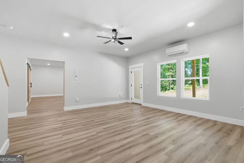483 Linger Longer DR Ellijay, GA 30540