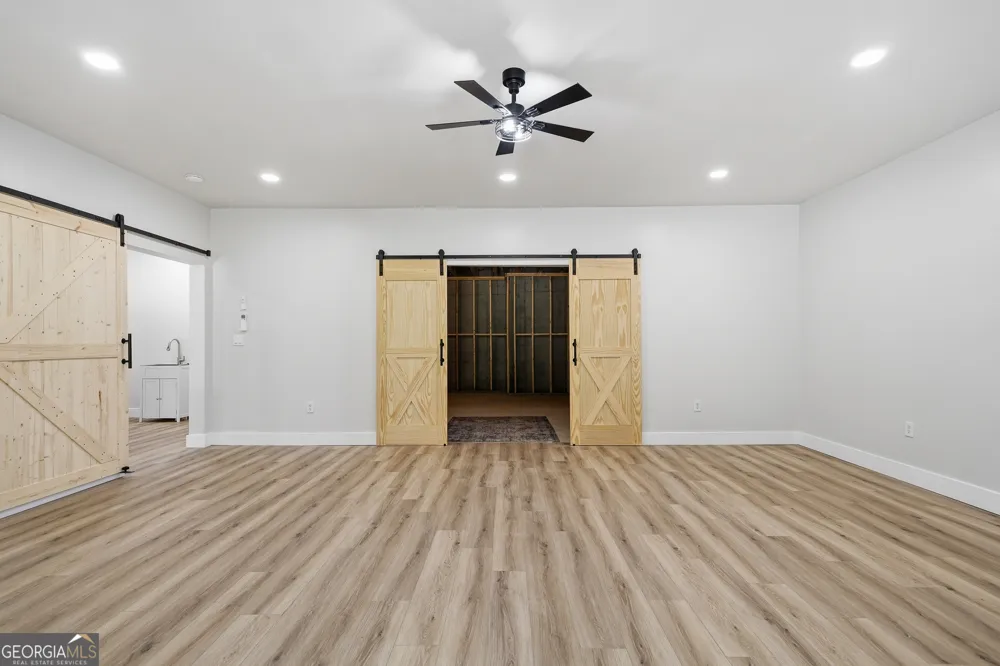 483 Linger Longer DR Ellijay, GA 30540