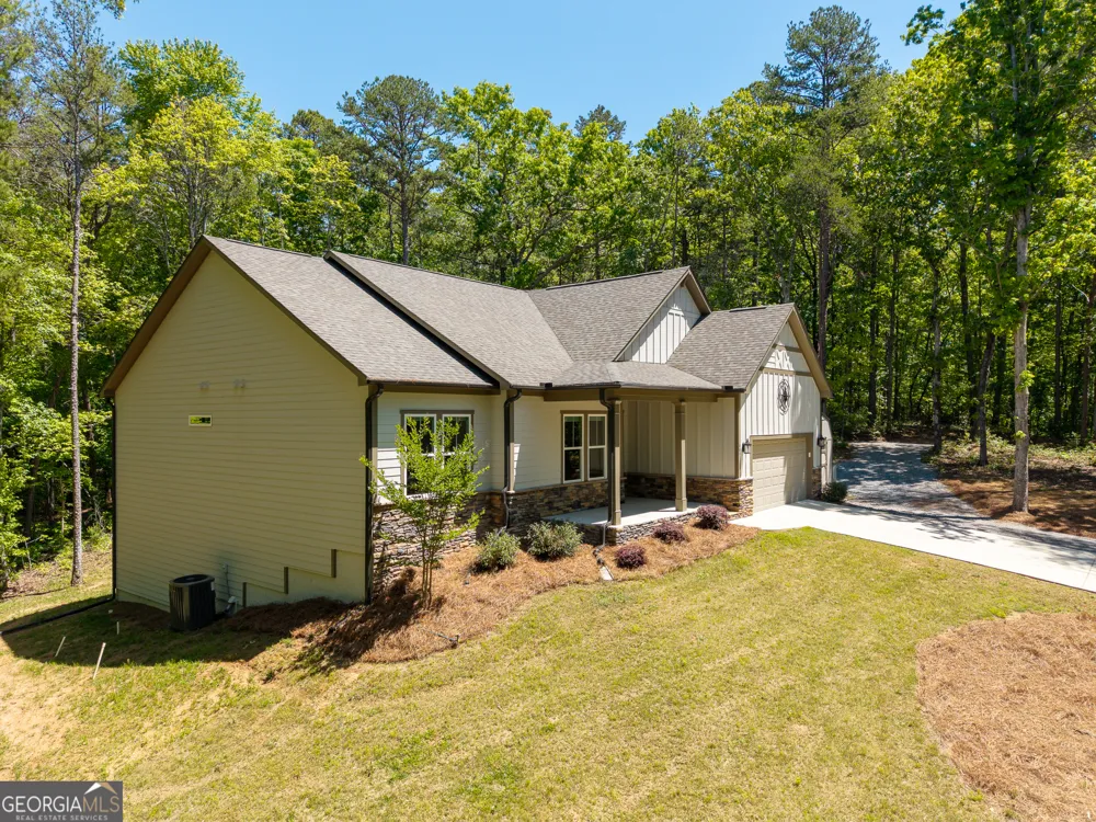 483 Linger Longer DR Ellijay, GA 30540
