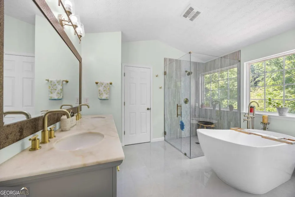 4041 Oak Crossing DR Suwanee, GA 30024