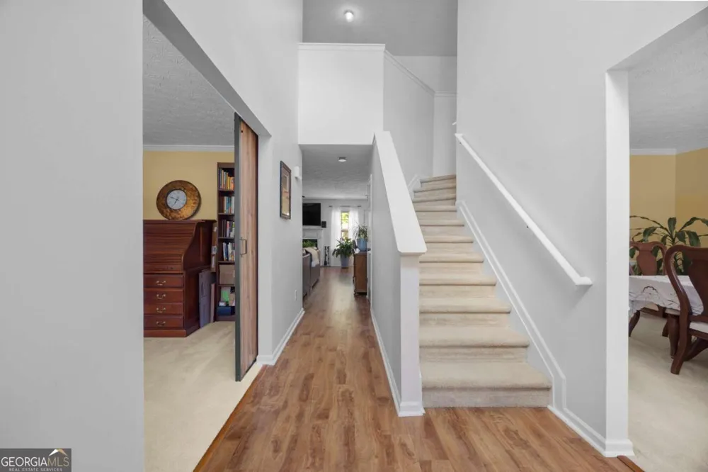 4041 Oak Crossing DR Suwanee, GA 30024