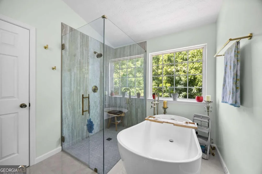 4041 Oak Crossing DR Suwanee, GA 30024