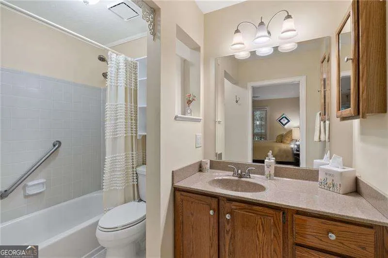 525 Warm Springs CIR Roswell, GA 30075
